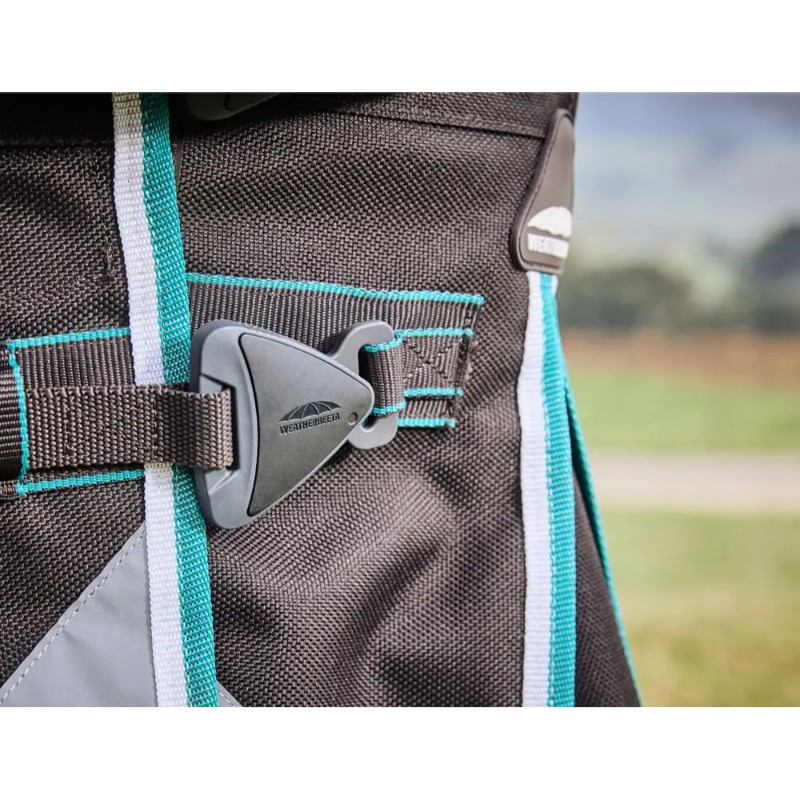 Weatherbeeta eemaldatava kaelaosaga õuetekk Comfitec Ultra Comfi 1800D - Must