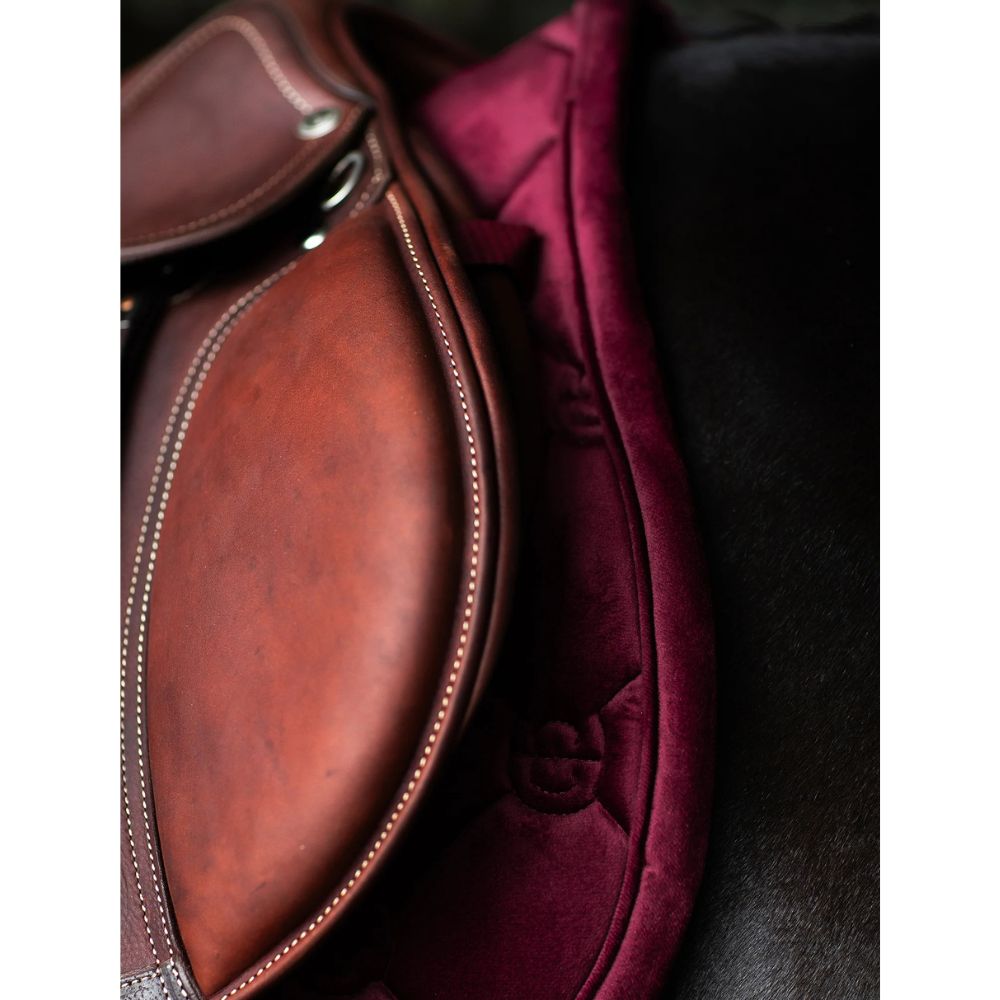 Equestrian Stockholm valtrap Velvet Merlot - Veinipunane