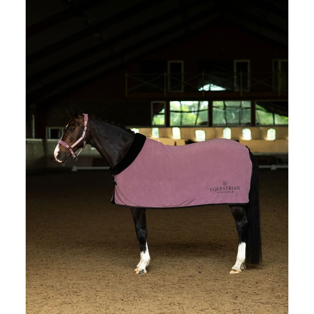 Equestrian Stockholm fliistekk Fur - Roosa / must